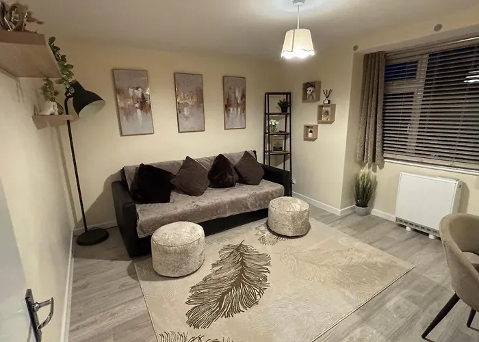 Palm Court Private Self Contained Apartment